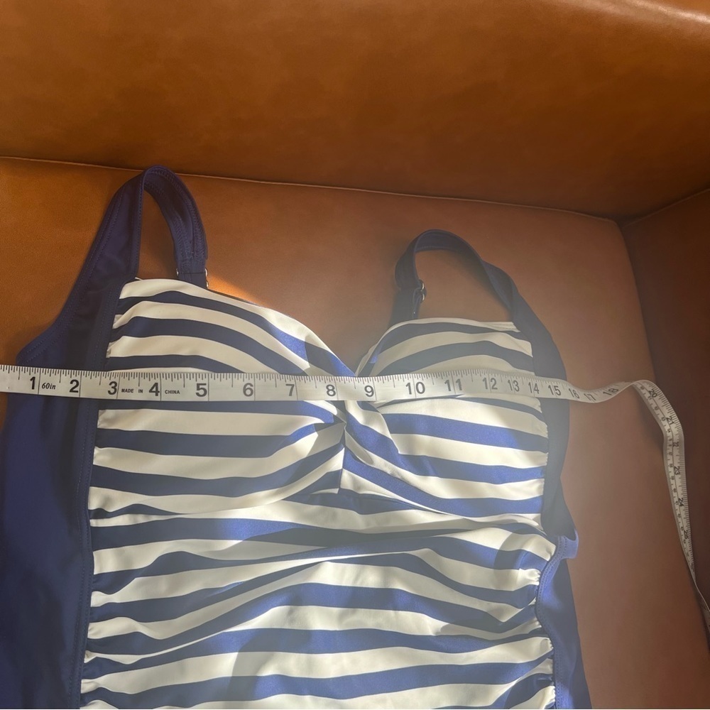 Glow & Grow Maternity Blue White Stripe Swimsuit Tankini Top L UPF 50+ Nautical - Picture 7 of 9